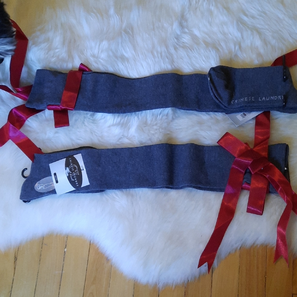 2 Pair Nwt Chinese Laundry Gray Leg Warmers with Red Accents